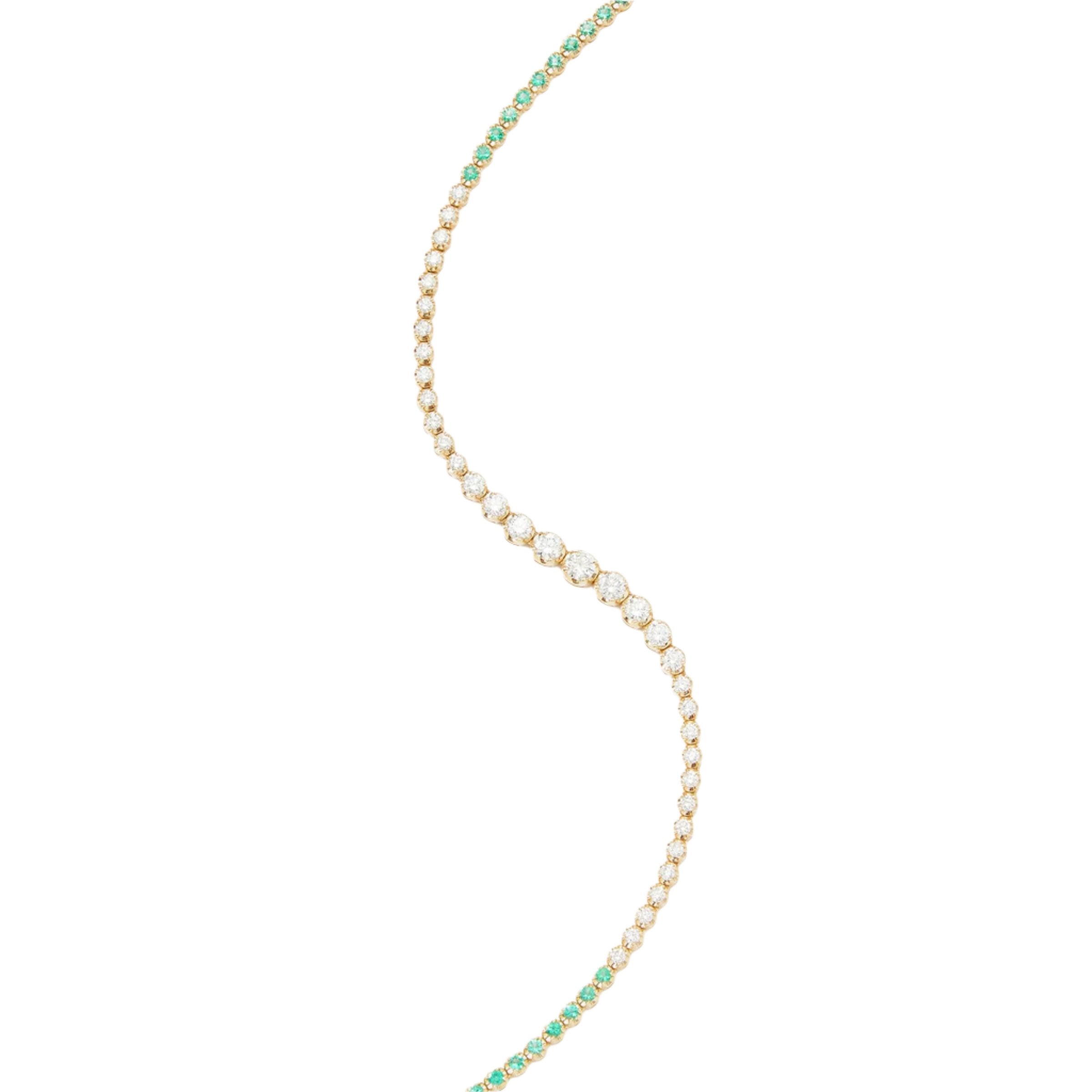 Snake view of Ludus Necklace, tennis necklace with emeralds and white diamonds, set in yellow gold